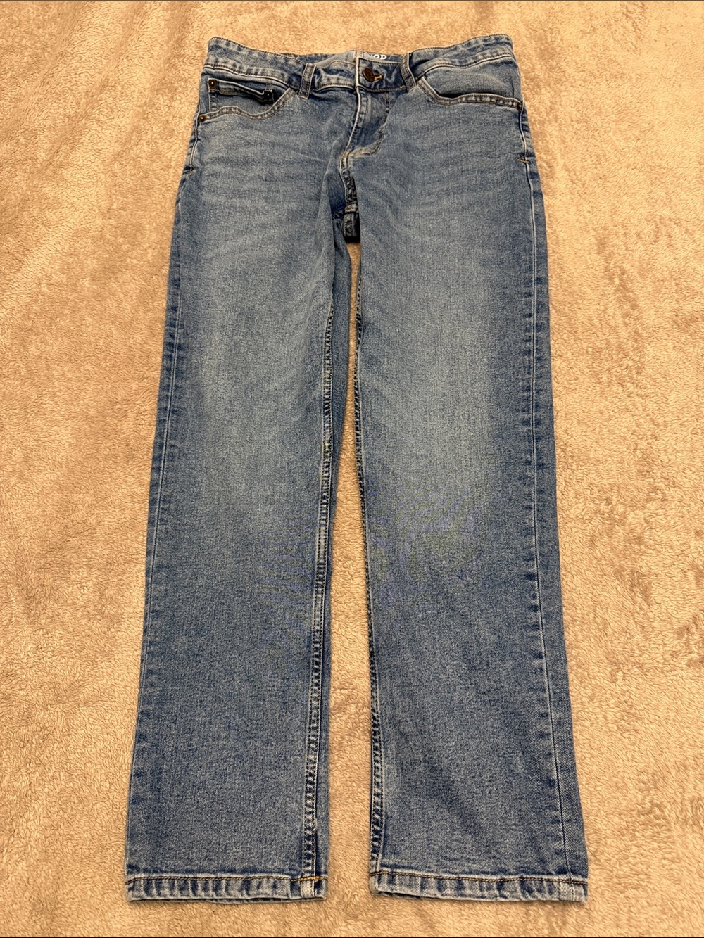 Izod Men's Straight Comfort Stretch Jeans in Medium Blue Denim, size 32x29